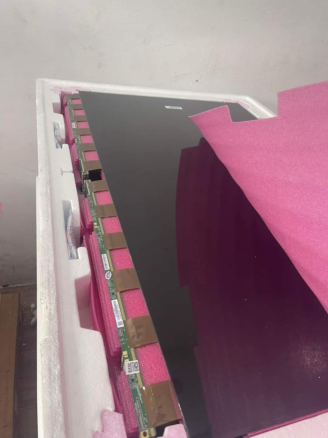 Giá Màn Hình Tivi Sony 50W800C