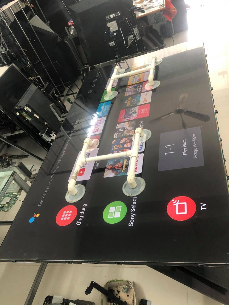 Thay Màn Hình Tivi Sony 65X80K Tại Nhà
